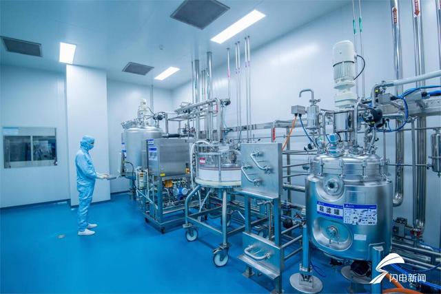 泰邦生物科技園 血液制品車間加班加點(diǎn)，全力保障生物制品供應(yīng)